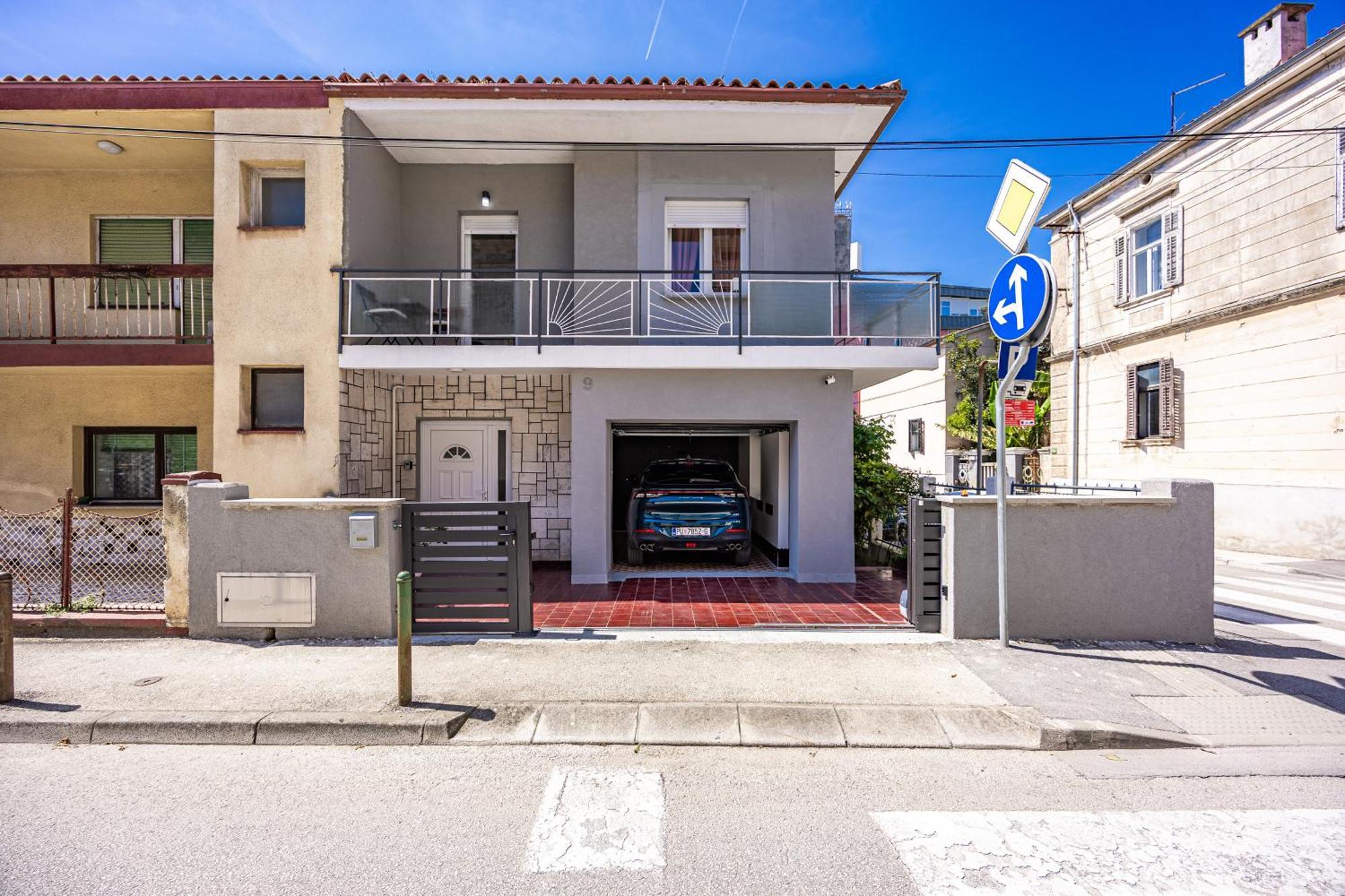 Oasis New Apartma *